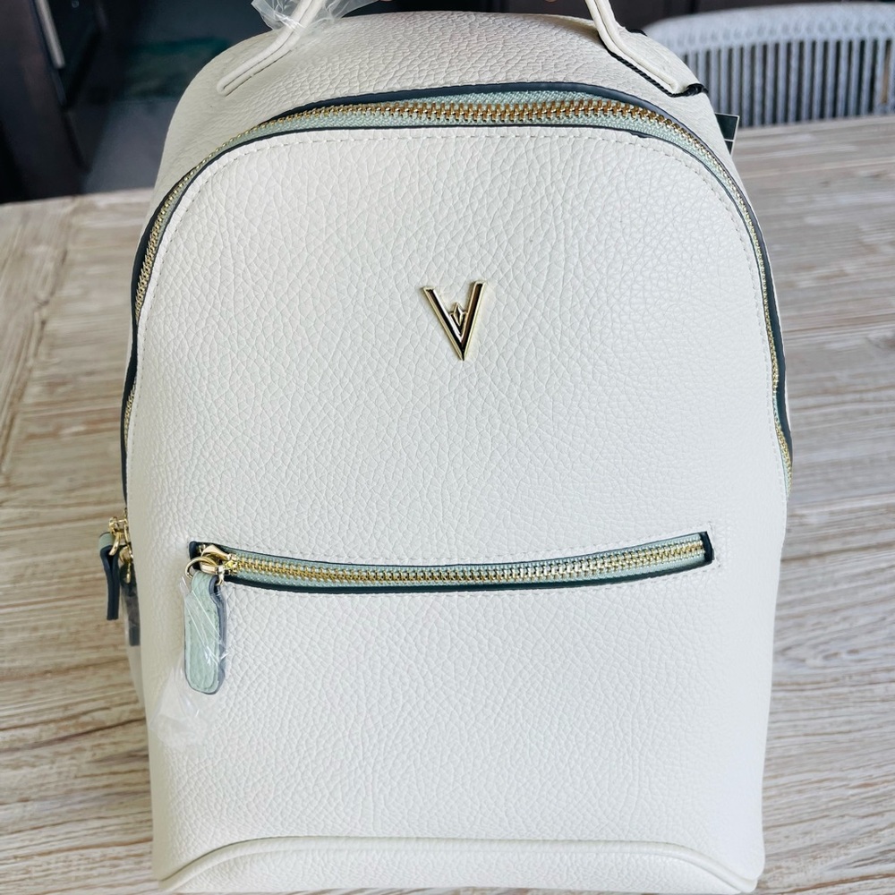 NWT Vanessa Williams Cream & Mint Backpack - Picture 1 of 14